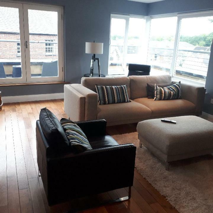 Luxurious Penthouse Apartment 1 , City Centre Kilkenny Esterno foto